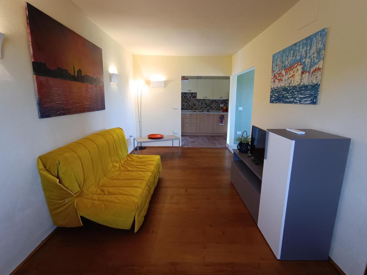 Moratto'S Apartments Umag Kültér fotó